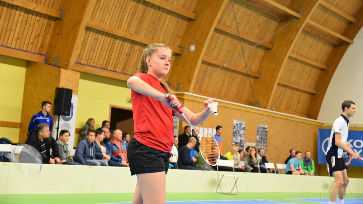 Ohlédnutí za 10 lety juniorského badmintonu v Omega centru